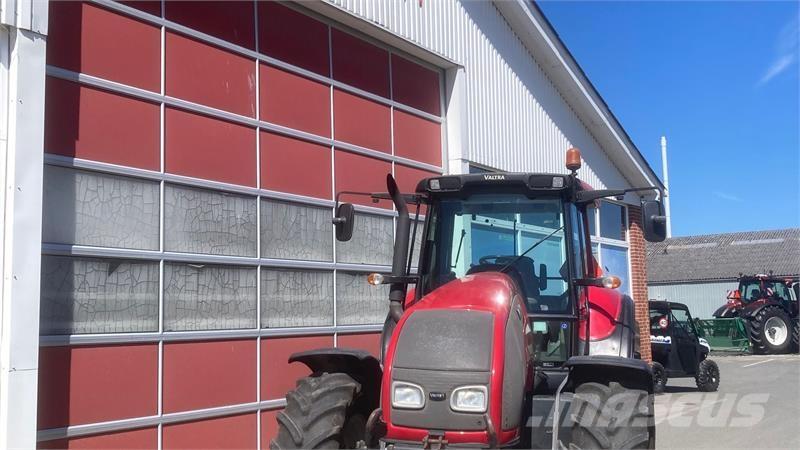 Valtra T130 Traktörler