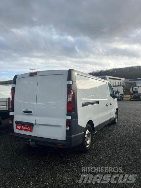 Opel Vivaro Minibüsler