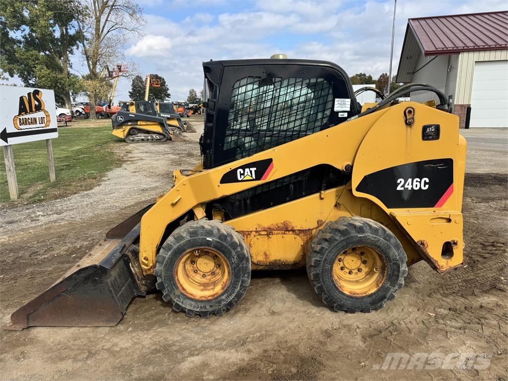 CAT 246C Skid steer loderler