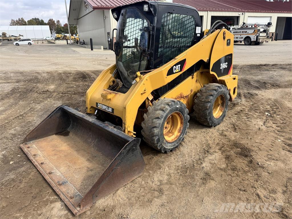 CAT 246C Skid steer loderler