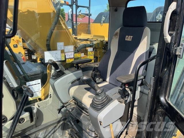 CAT 320EL Paletli ekskavatörler