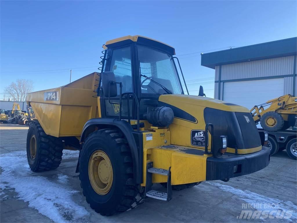 JCB 714 Belden kirma kaya kamyonu