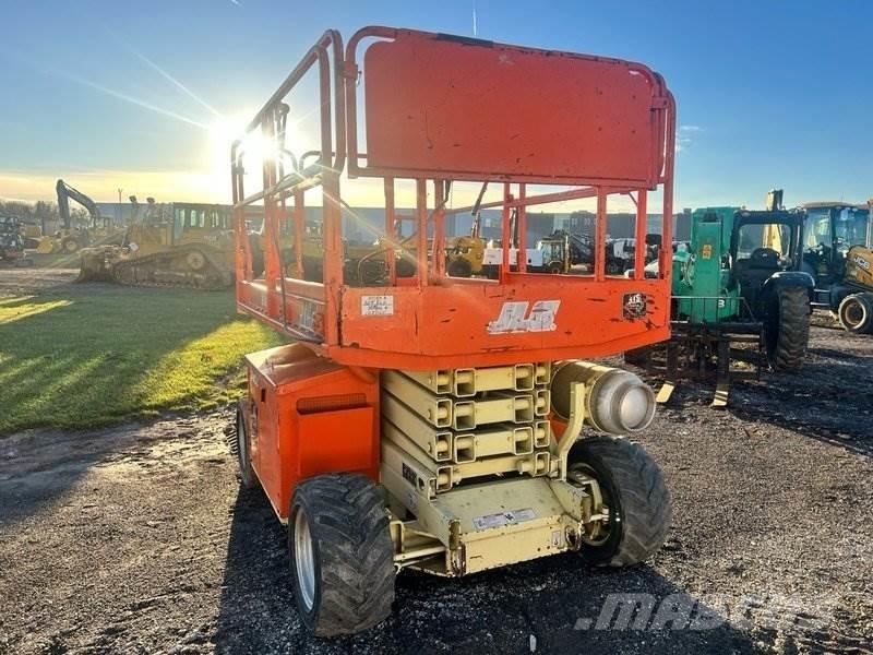 JLG 260MRT Diger