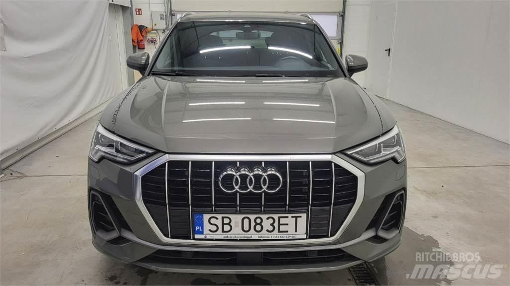 Audi Q3 Otomobiller