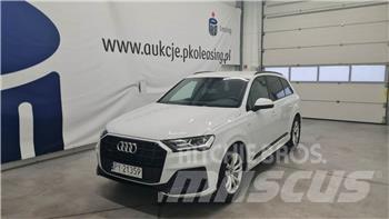 Audi Q7 Otomobiller