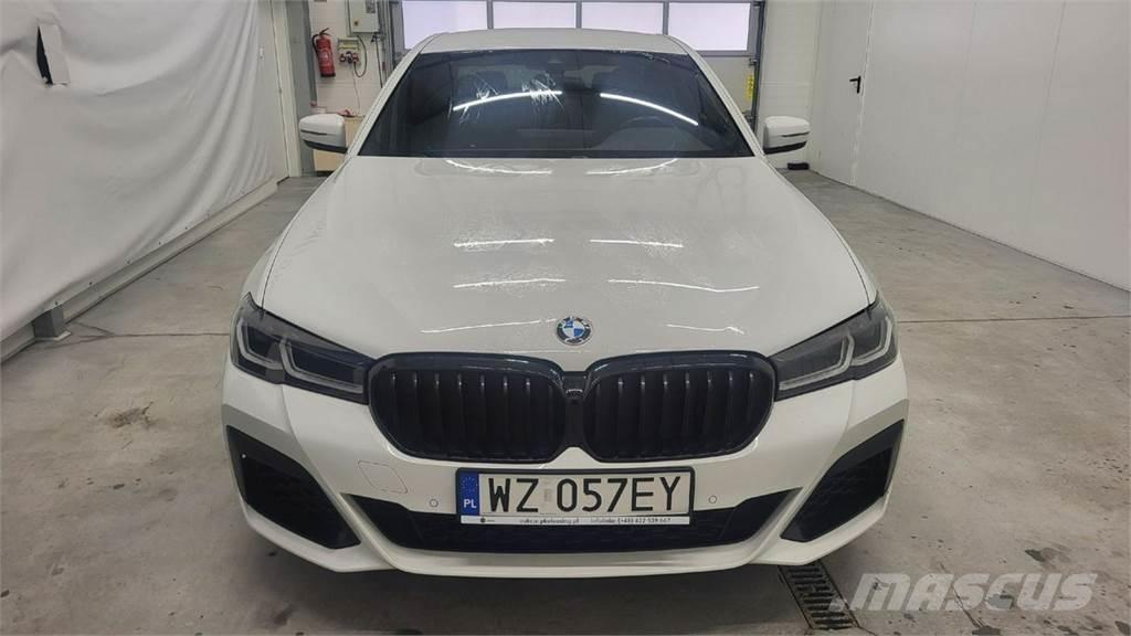 BMW 520 Otomobiller