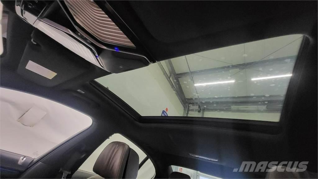 BMW 740 Otomobiller