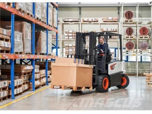 Bobcat B 50 X-7 Elektrikli forkliftler