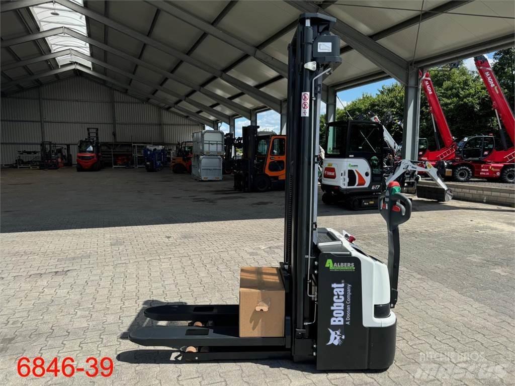 Bobcat BSL 16 N 7 Yaya kumandali istif makinasi
