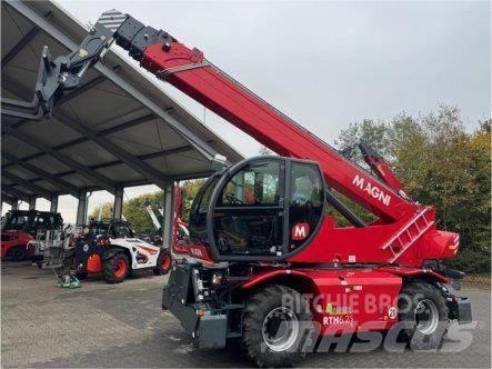 Magni RTH 6.22 Teleskopik yükleyiciler