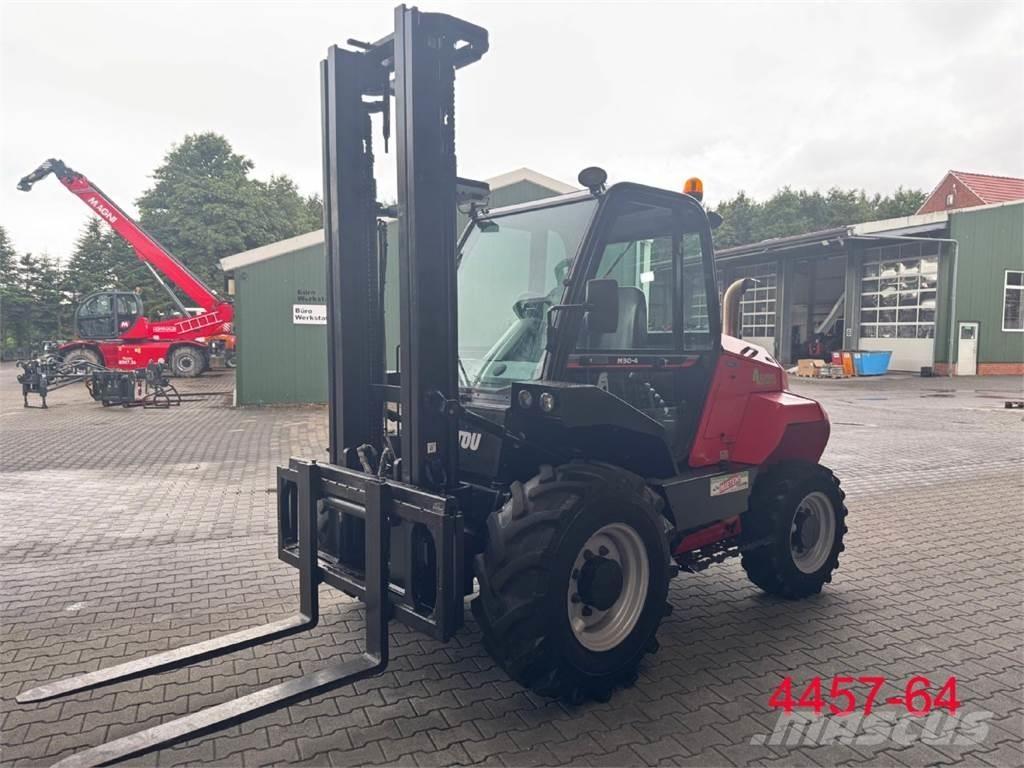 Manitou M 30 - 4 Arazi tipi forklift