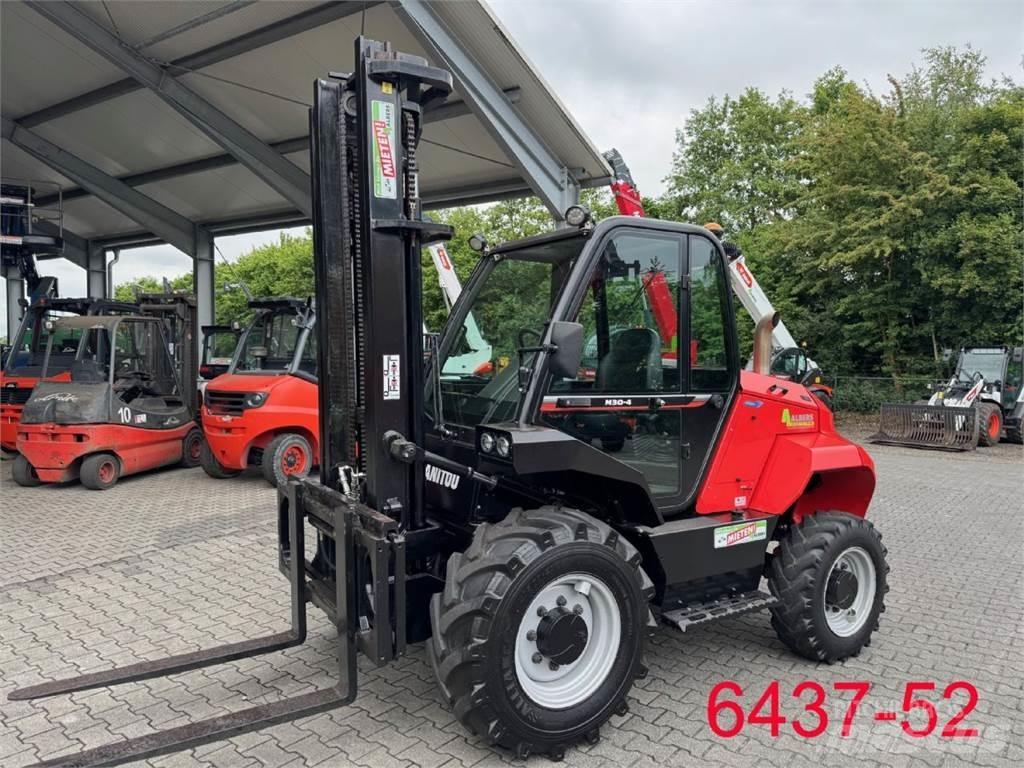 Manitou M 30 - 4 Arazi tipi forklift