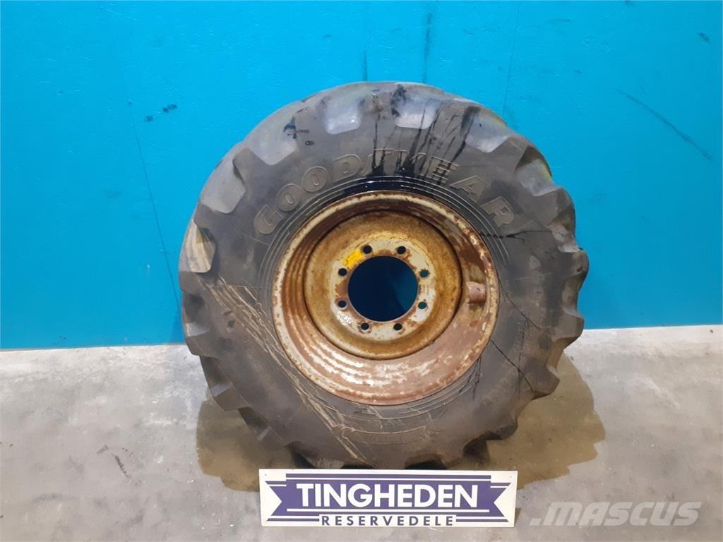  24 460/70R24 Lastikler