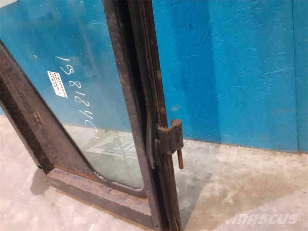 CASE 1620 Kabin