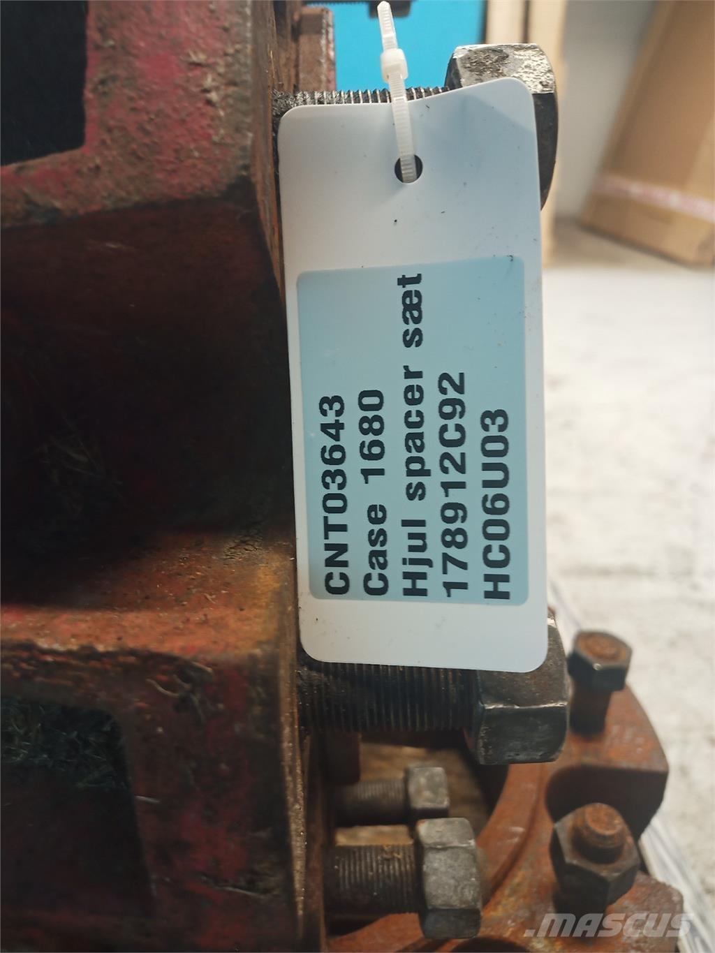 CASE 1680 Biçerdöver aksesuarlari