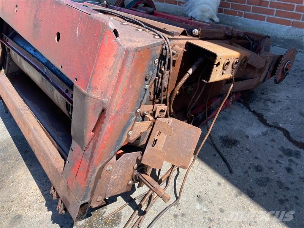 CASE 1680 Biçerdöver aksesuarlari