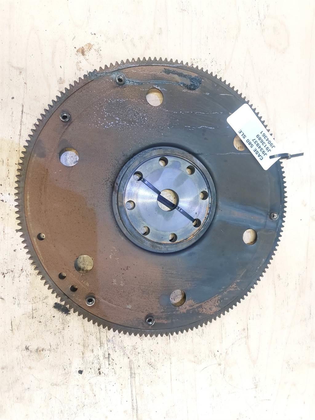 CASE 580 SLE Motorlar
