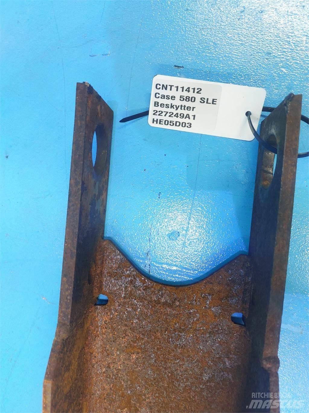 CASE 580 SLE Bomlar ve kollar