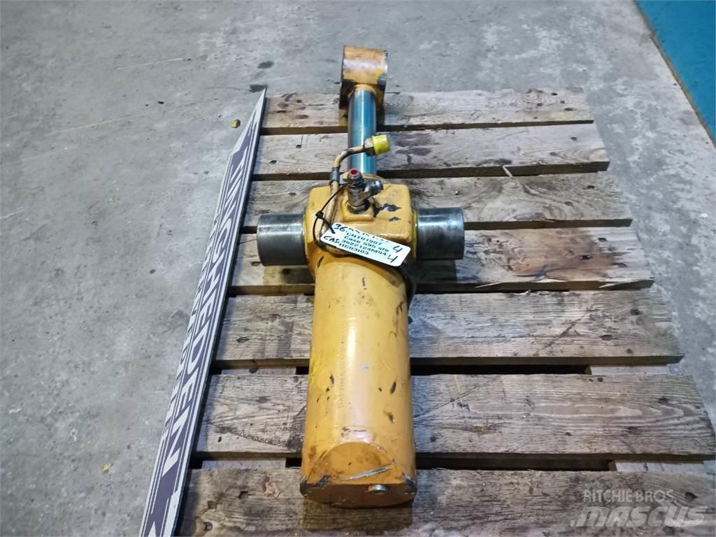 CASE 595 Beko kepçeleri