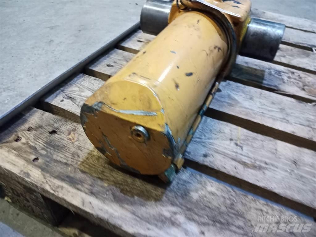 CASE 595 Beko kepçeleri
