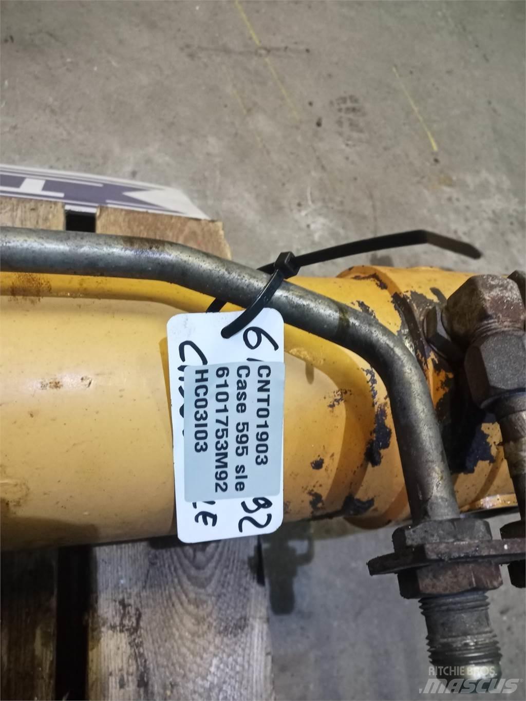 CASE 595 Bomlar ve kollar