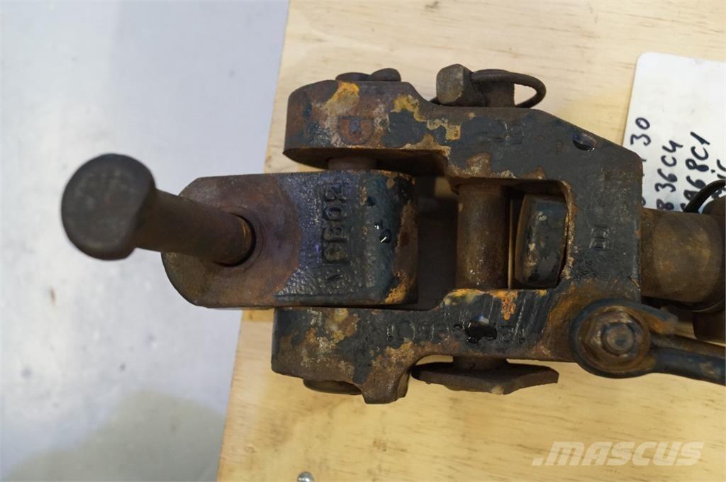 CASE 7130 Diger traktör aksesuarlari