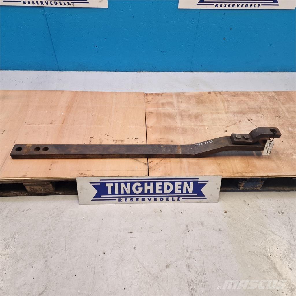 CASE 7130 Diger traktör aksesuarlari