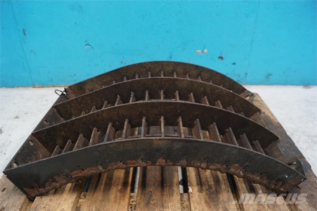 CASE 8010 Biçerdöver aksesuarlari