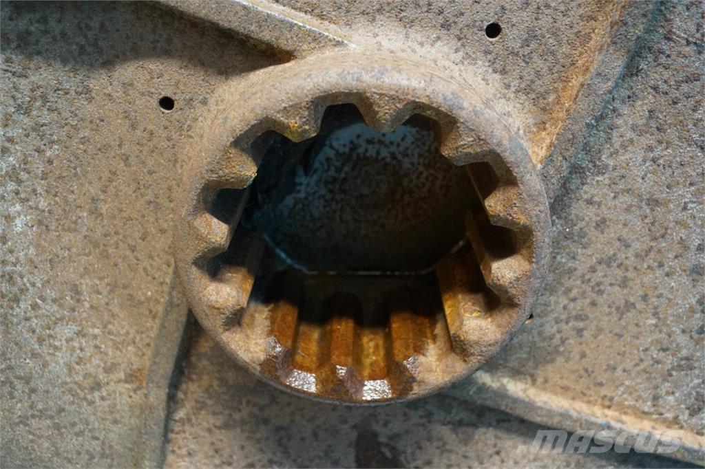 CASE 8010 Biçerdöver aksesuarlari