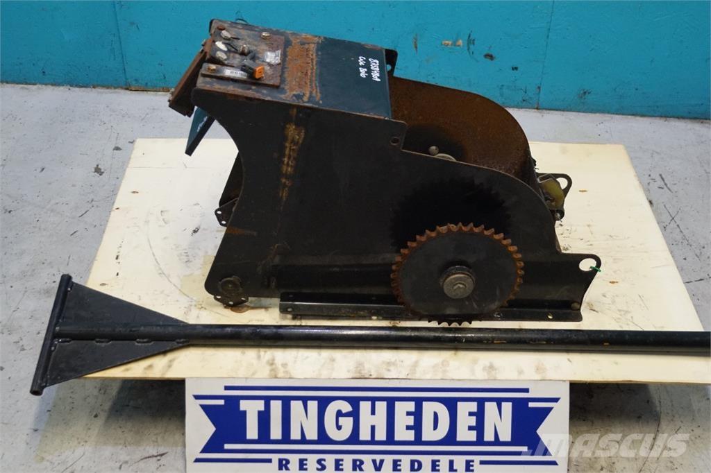 CASE 8010 Biçerdöver aksesuarlari