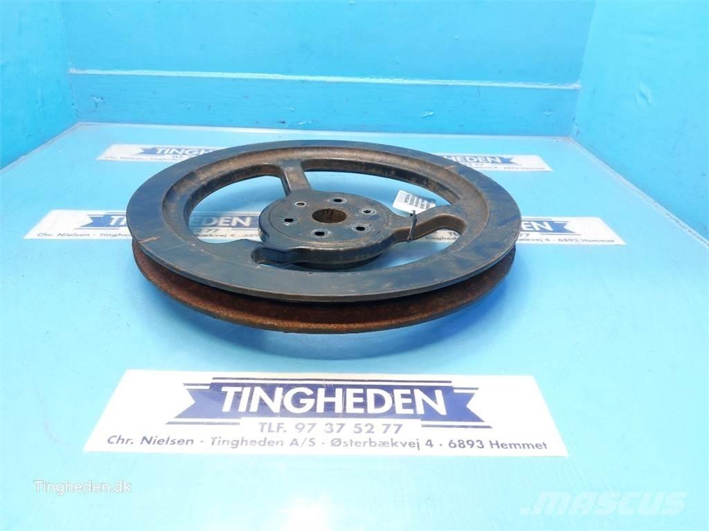 CASE 8010 Diger tarim makinalari