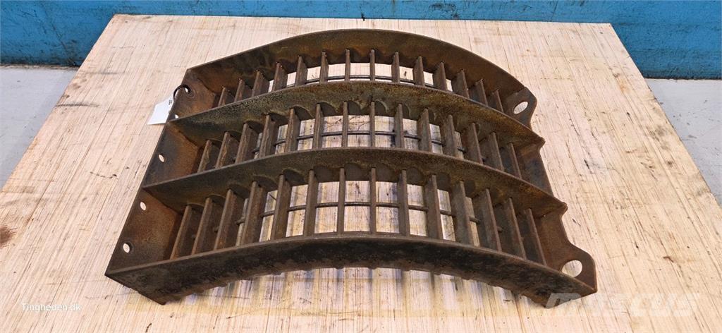 CASE 8010 Biçerdöver aksesuarlari