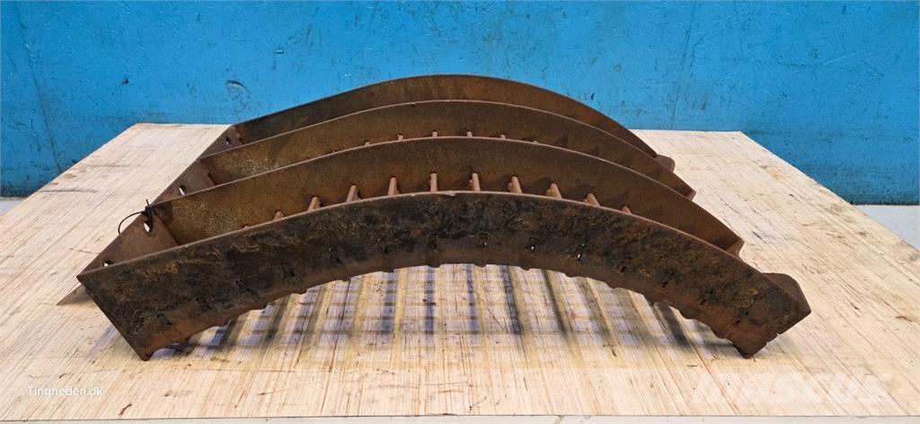 CASE 8010 Biçerdöver aksesuarlari