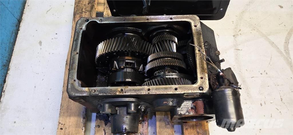 CASE 8010 Sanzuman