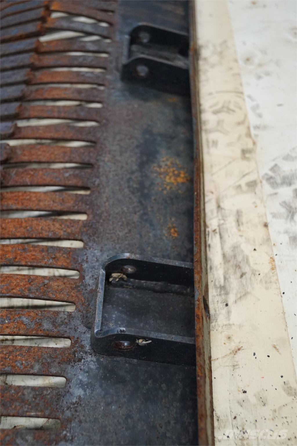 CASE 9120 Biçerdöver aksesuarlari