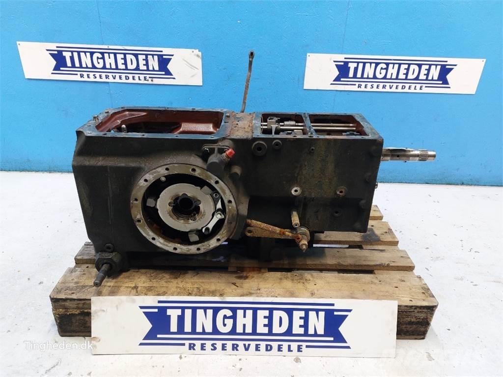 CASE Farmall 95A Sanzuman