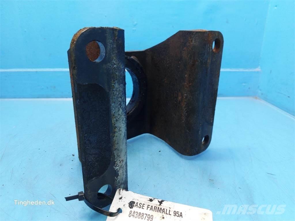 CASE Farmall 95A Kabin
