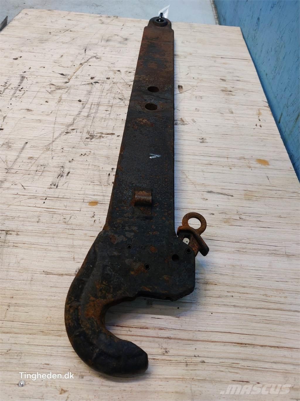 CASE Farmall 95A Diger traktör aksesuarlari