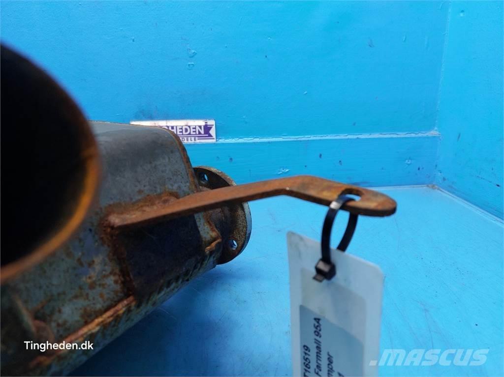 CASE Farmall 95A Motorlar