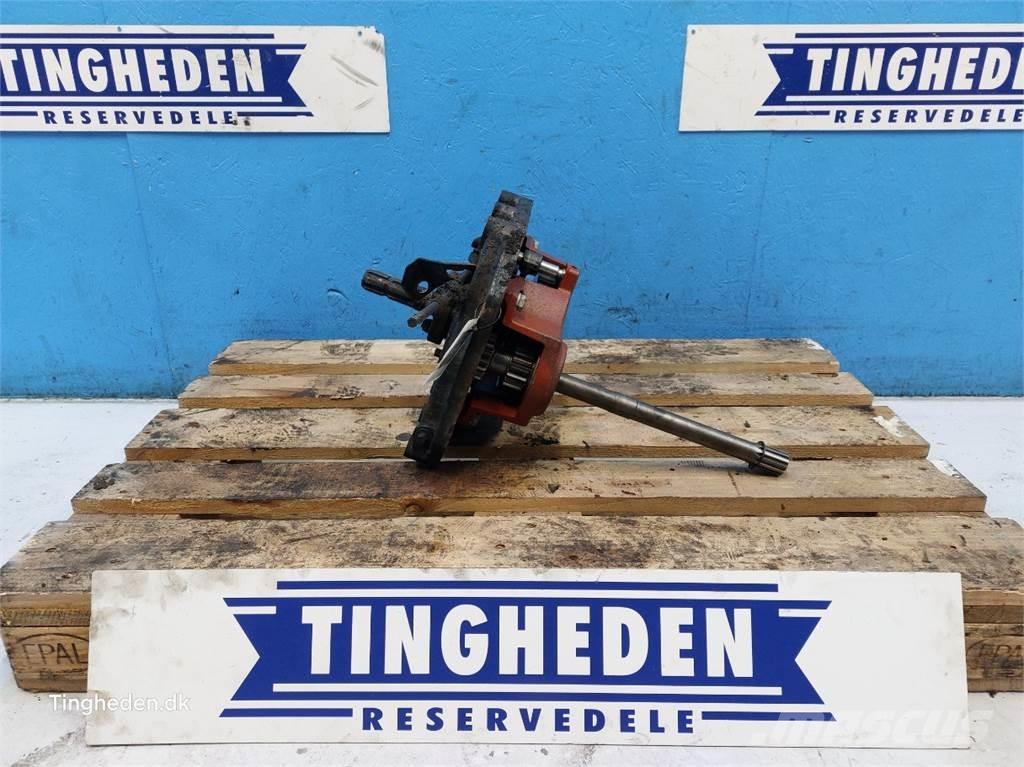 CASE Farmall 95A Sanzuman