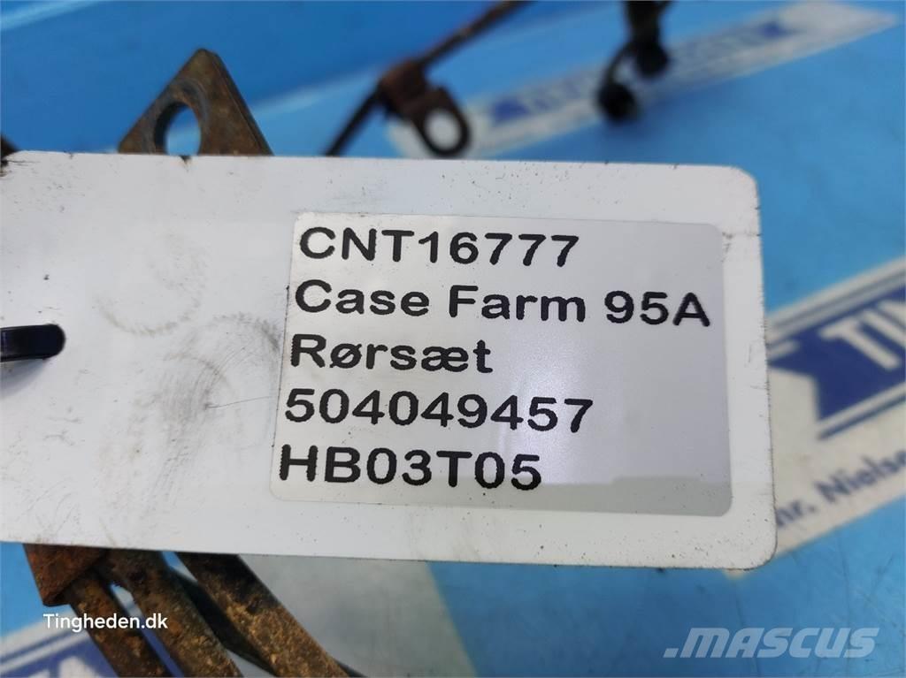 CASE Farmall 95A Motorlar