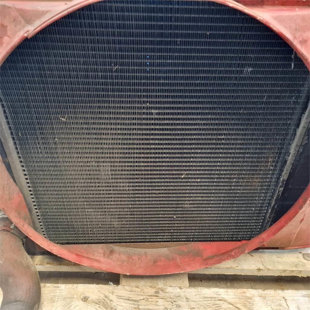 Case IH 1055 Radyatörler