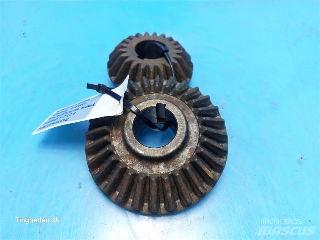 Case IH 1460 Biçerdöver aksesuarlari