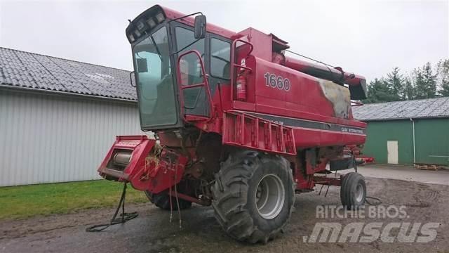 Case IH 1660 Biçerdöverler