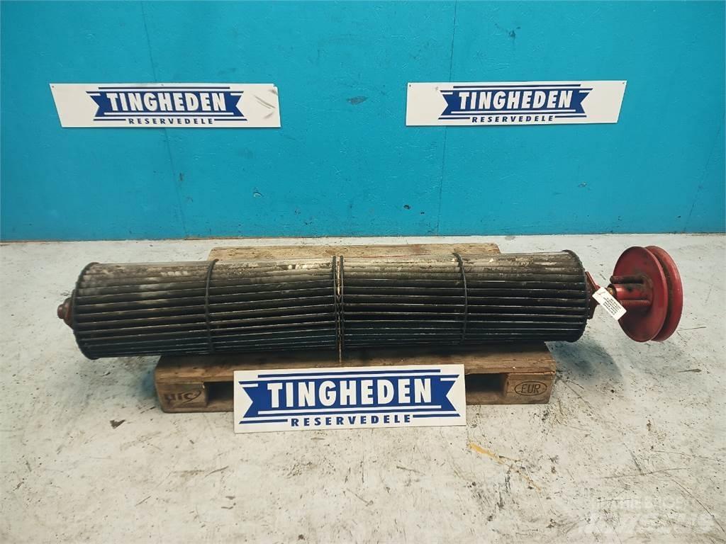 Case IH 2388 Kum ve tuz serpiciler