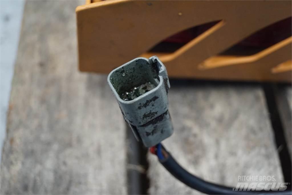 Case IH 621D Elekli kepçeler
