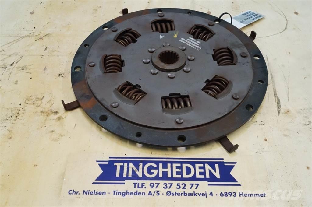 CASE Maxxum 115 Sanzuman