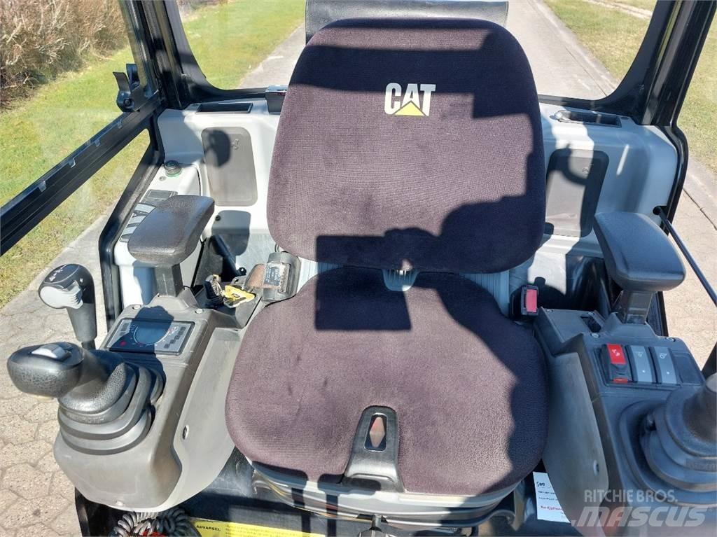 CAT 301.7D Mini ekskavatörler, 7 tona dek