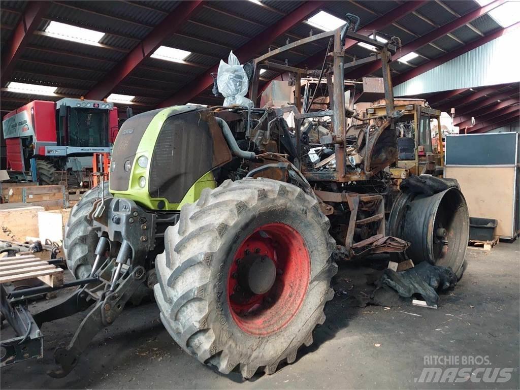 CLAAS Axion 840 Traktörler
