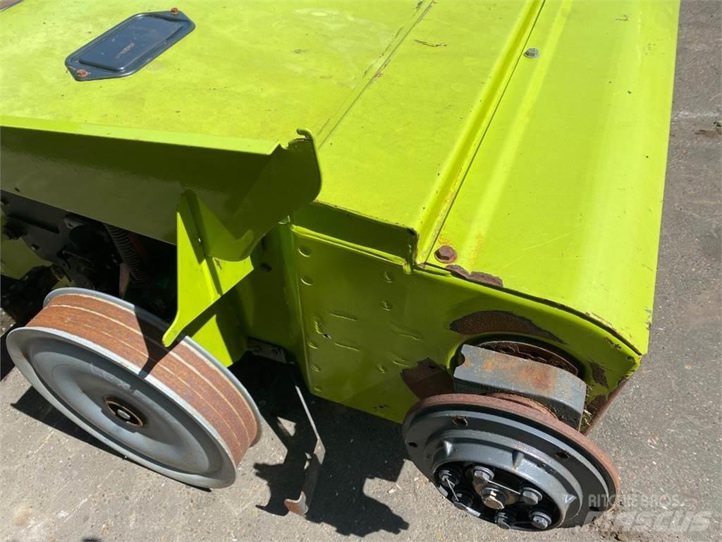 CLAAS Lexion 600 Biçerdöver aksesuarlari